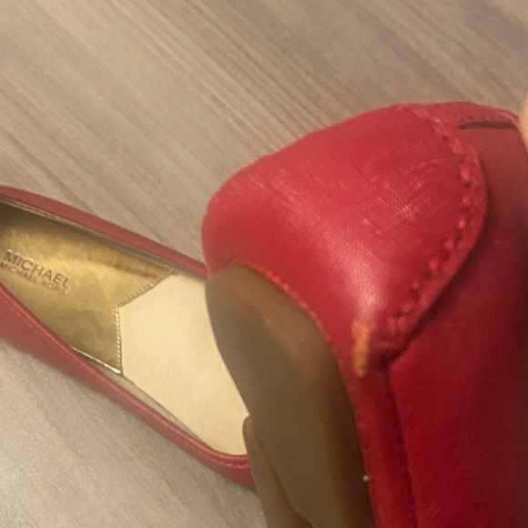 Micheal Kors Flats- Sz 6.5 - Picture 3 of 7